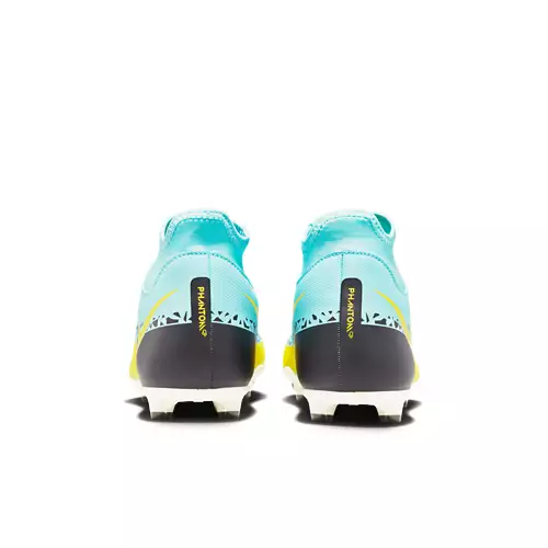 Adult Nike Phantom GT2 Club Dynamic Fit MG Molded Soccer Cleats 4 Adult Nike Phantom GT2 Club Dynamic Fit MG Molded Soccer Cleats - Image 2